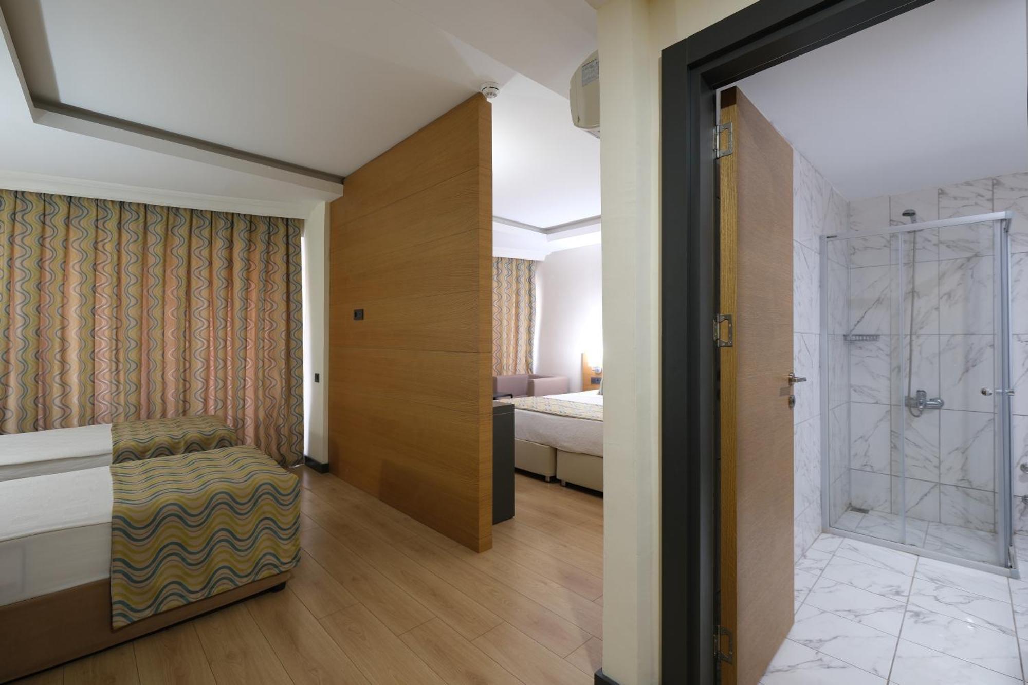 Hotel Sumela Garden เบลดิบี ภายนอก รูปภาพ