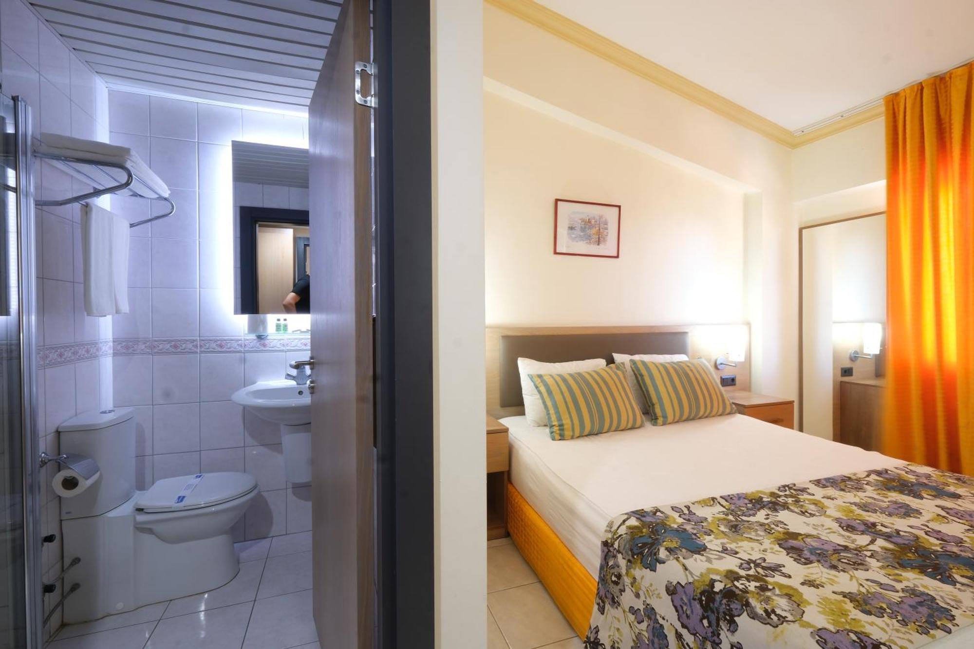 Hotel Sumela Garden เบลดิบี ภายนอก รูปภาพ